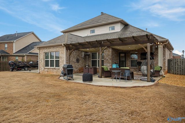 17 Walnut Cove Boulevard SW, Huntsville, AL 35824