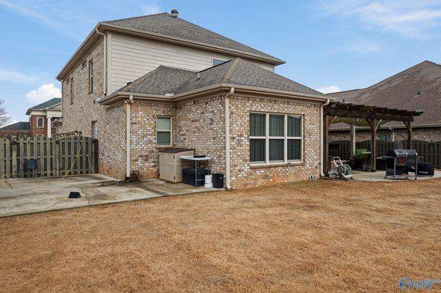 17 Walnut Cove Boulevard SW, Huntsville, AL 35824