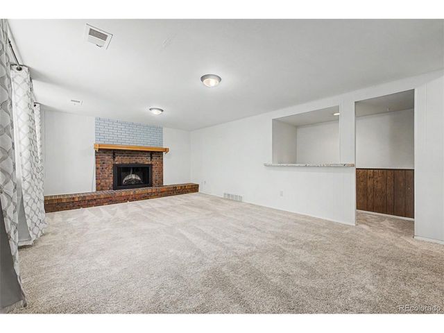 8822 W 79th Ave, Arvada, CO 80005