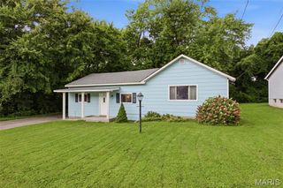 12 Valley Road, St Charles, MO 63303