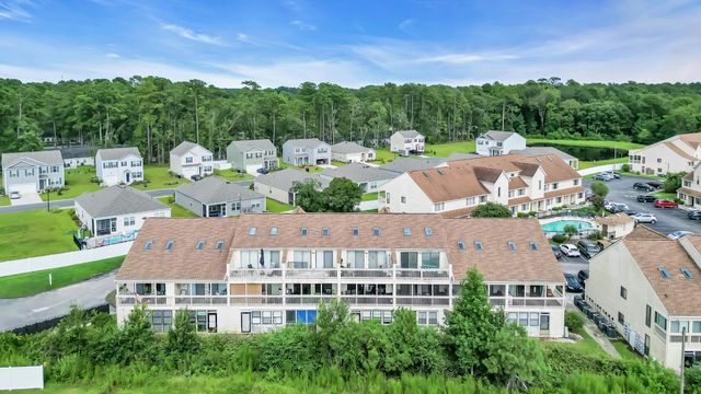 510 Fairwood Lakes Dr Unit 20F, Myrtle Beach, SC 29588