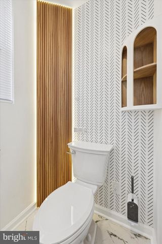 323 DERWYN RD, Drexel Hill, PA 19026