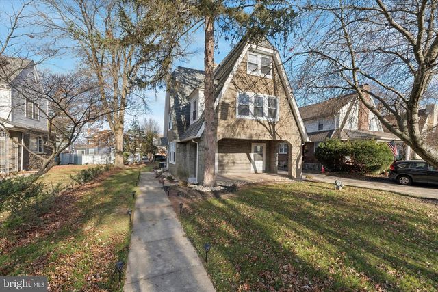 323 DERWYN RD, Drexel Hill, PA 19026