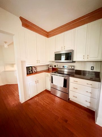 2116 Harlem Boulevard, Rockford, IL 61103
