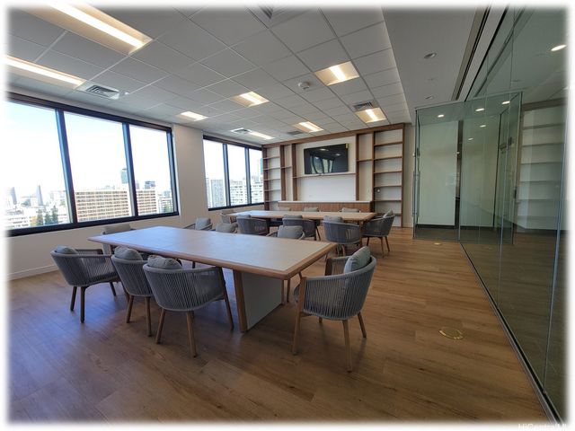 1515 Liona Street 2405, Honolulu, HI 96814