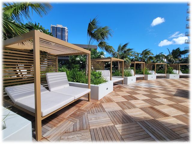 1515 Liona Street 2405, Honolulu, HI 96814