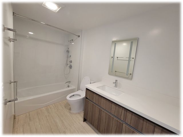 1515 Liona Street 2405, Honolulu, HI 96814