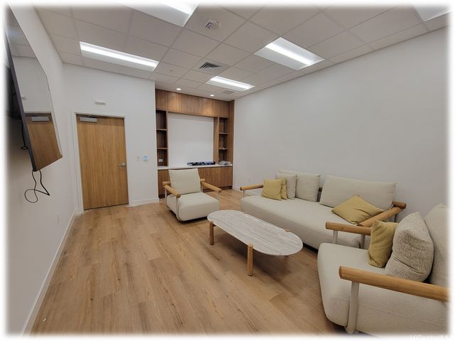 1515 Liona Street 2405, Honolulu, HI 96814