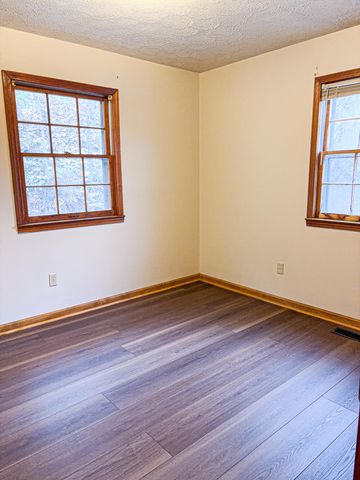 289 Hershel Gabbard Road, Mckee, KY 40447