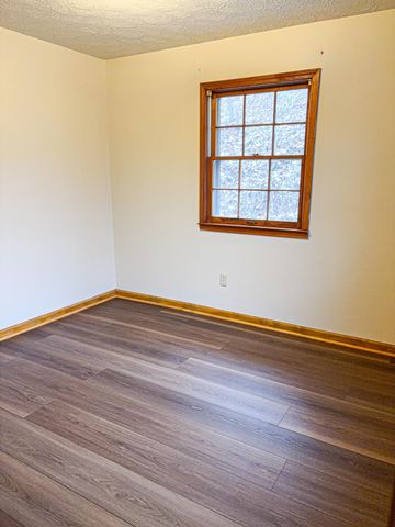 289 Hershel Gabbard Road, Mckee, KY 40447