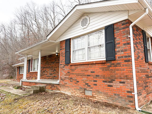 289 Hershel Gabbard Road, Mckee, KY 40447