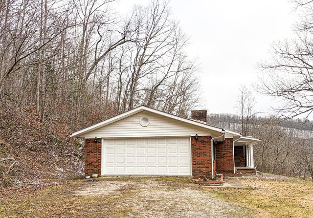 289 Hershel Gabbard Road, Mckee, KY 40447