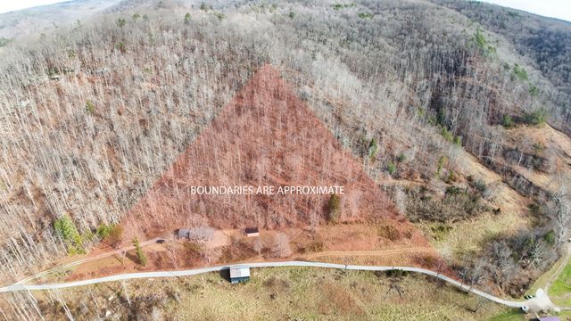 289 Hershel Gabbard Road, Mckee, KY 40447