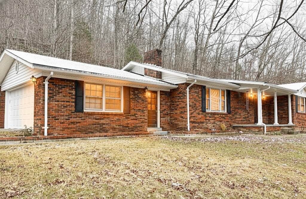 289 Hershel Gabbard Road, Mckee, KY 40447