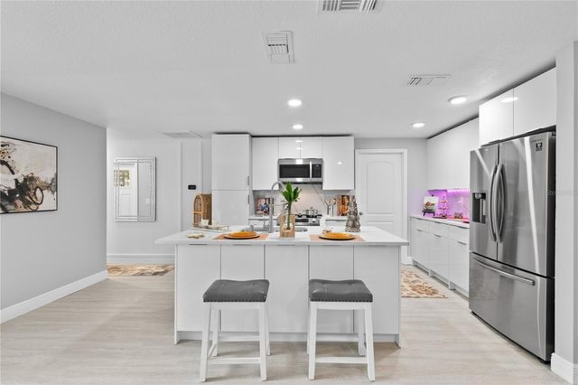 3201 MARTIN STREET, Orlando, FL 32806