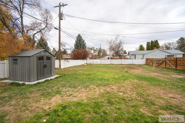 621 S Cleveland Street, Blackfoot, ID 83221