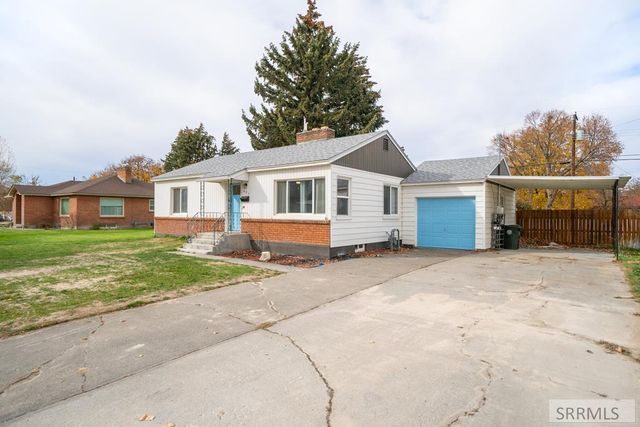 621 S Cleveland Street, Blackfoot, ID 83221