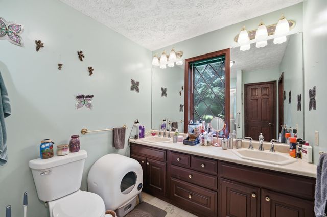 107 Timbercrest Road, West Lafayette, IN 47906