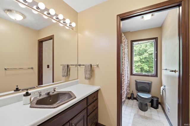 107 Timbercrest Road, West Lafayette, IN 47906