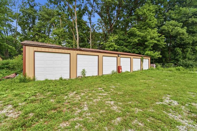 107 Timbercrest Road, West Lafayette, IN 47906