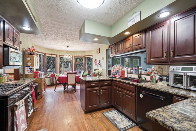 107 Timbercrest Road, West Lafayette, IN 47906