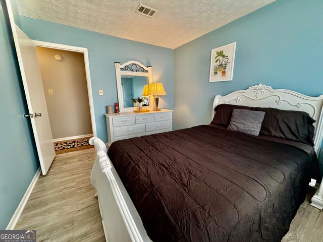 22 Fairview Drive, Jonesboro, GA 30238