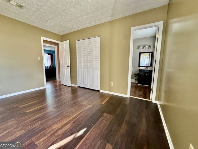 22 Fairview Drive, Jonesboro, GA 30238