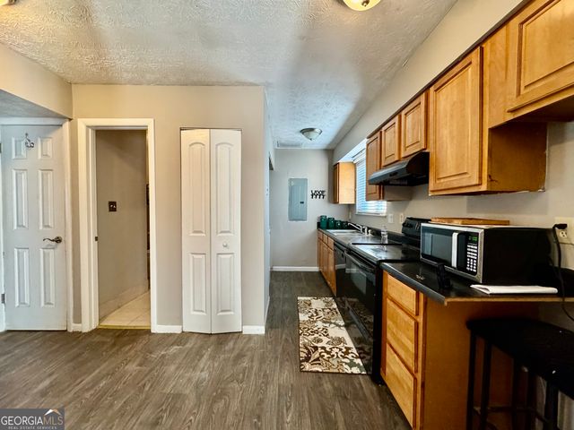 22 Fairview Drive, Jonesboro, GA 30238