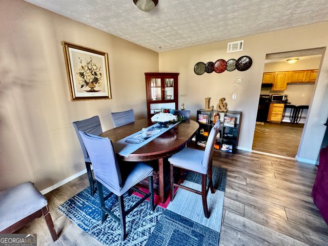 22 Fairview Drive, Jonesboro, GA 30238