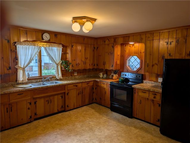81 North Main Street, Oakfield, NY 14125