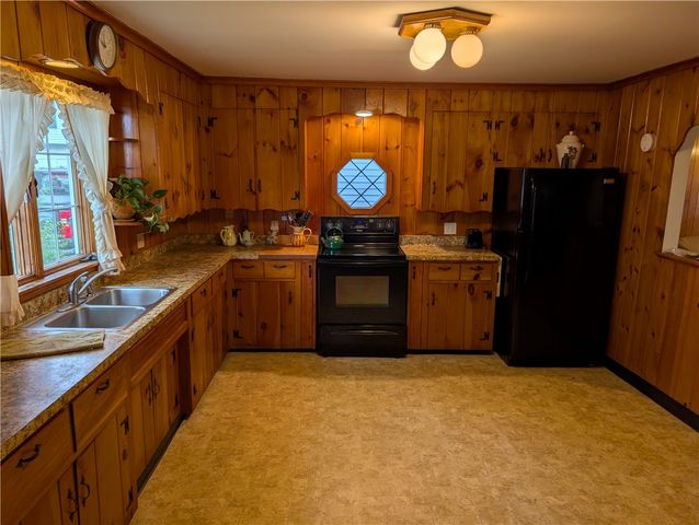 81 North Main Street, Oakfield, NY 14125