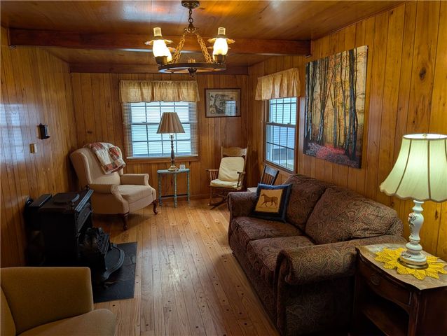 81 North Main Street, Oakfield, NY 14125