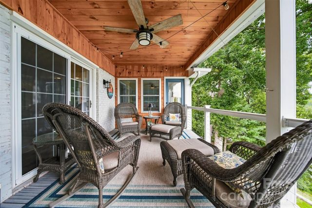 220 Lakeshore Lane, Taylorsville, NC 28681