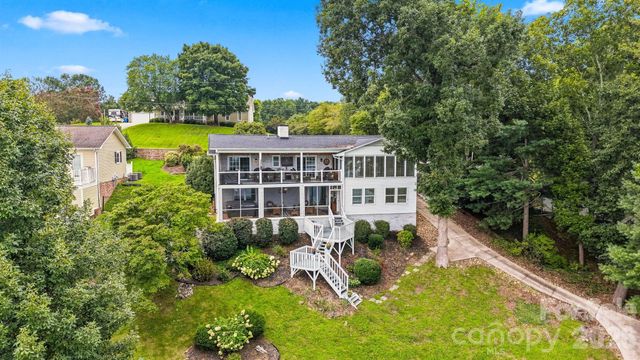 220 Lakeshore Lane, Taylorsville, NC 28681