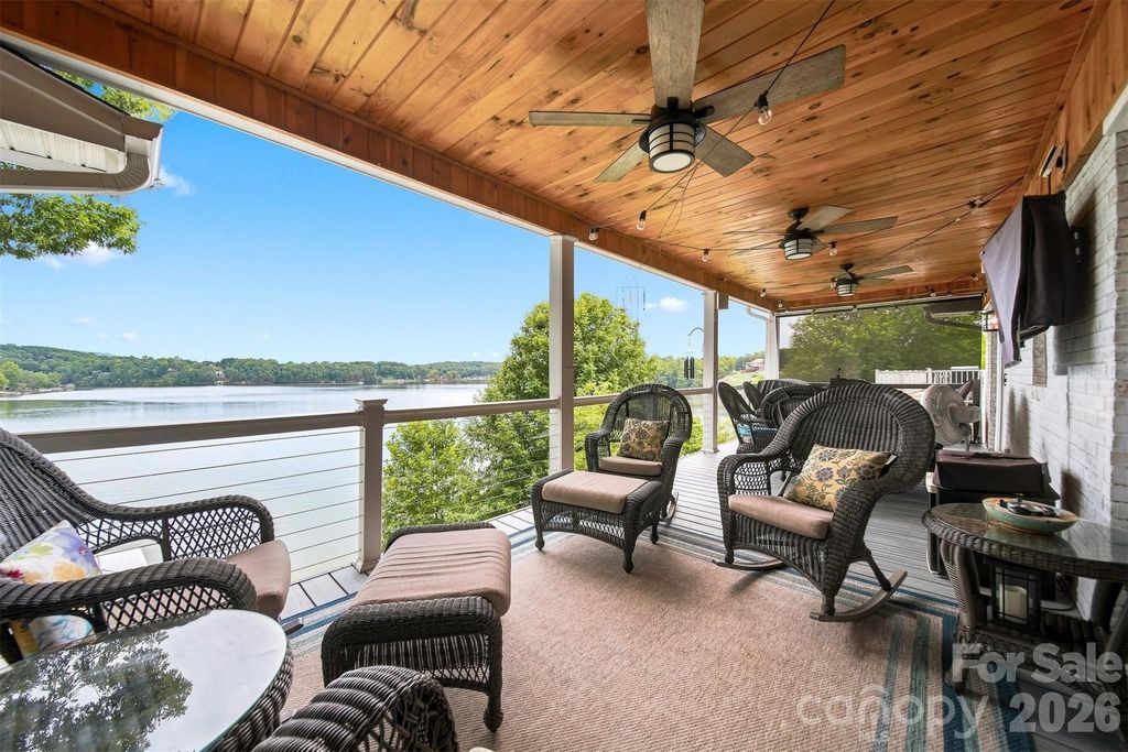 220 Lakeshore Lane, Taylorsville, NC 28681