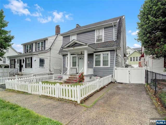 409-411 3rd Avenue, Newark, NJ 07107