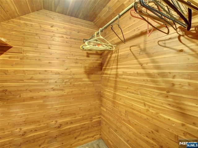 409-411 3rd Avenue, Newark, NJ 07107