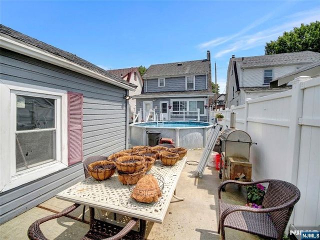 409-411 3rd Avenue, Newark, NJ 07107