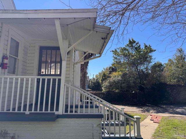 911 N Spring St 2, Pensacola, FL 32501