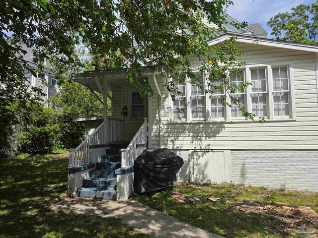 911 N Spring St 2, Pensacola, FL 32501