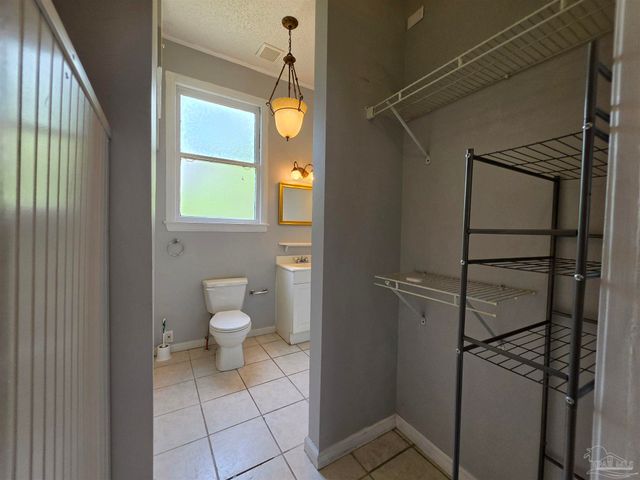 911 N Spring St 2, Pensacola, FL 32501