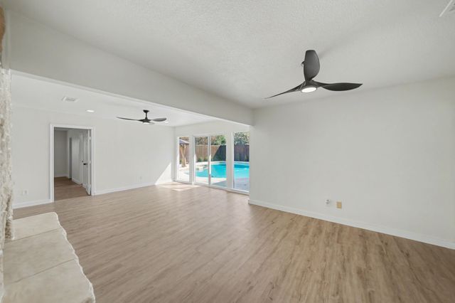 3204 Lynbrook Drive, Plano, TX 75075