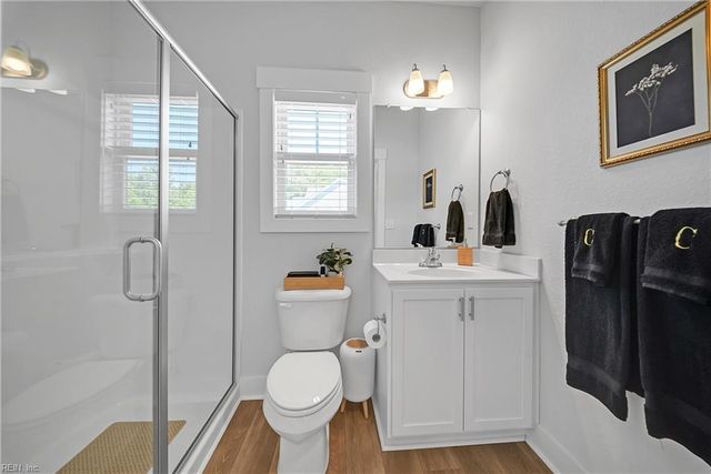 629 Hayes DR, Chesapeake, VA 23320