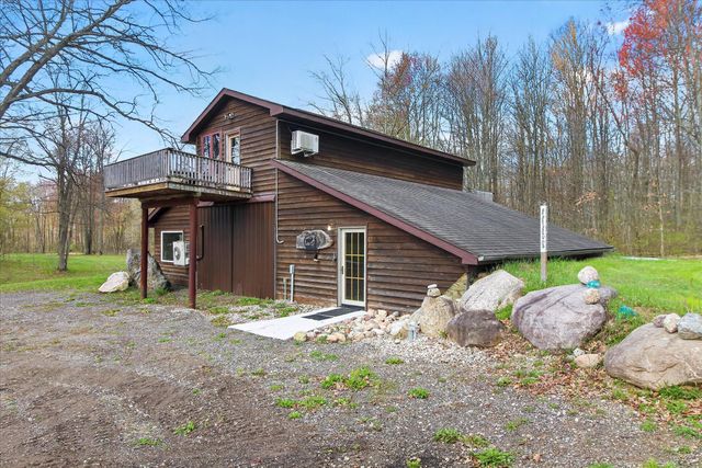 17099 Sierra Drive, Colfax Twp, MI 49307