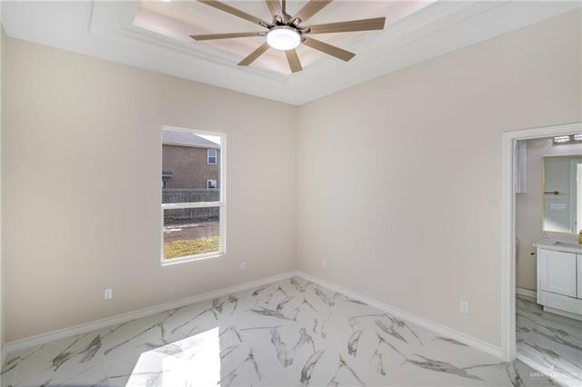 2412 Sabinal Street, Hidalgo, TX 78557