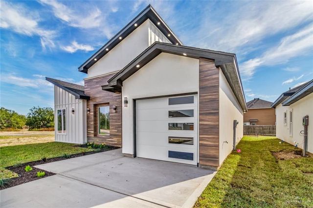 2412 Sabinal Street, Hidalgo, TX 78557