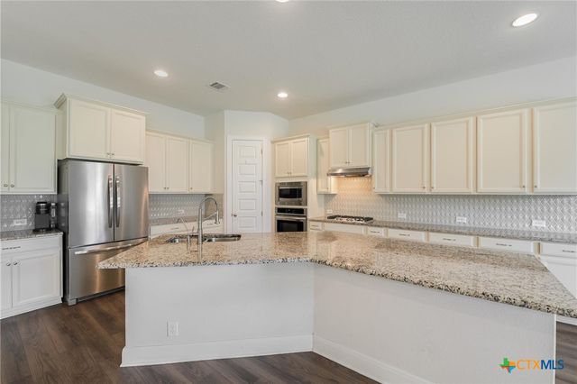 230 Sigel Avenue, New Braunfels, TX 78132