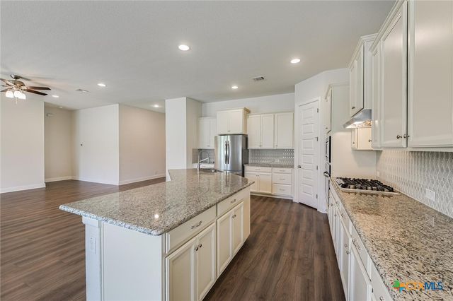 230 Sigel Avenue, New Braunfels, TX 78132