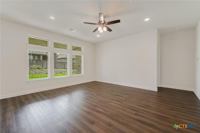 230 Sigel Avenue, New Braunfels, TX 78132