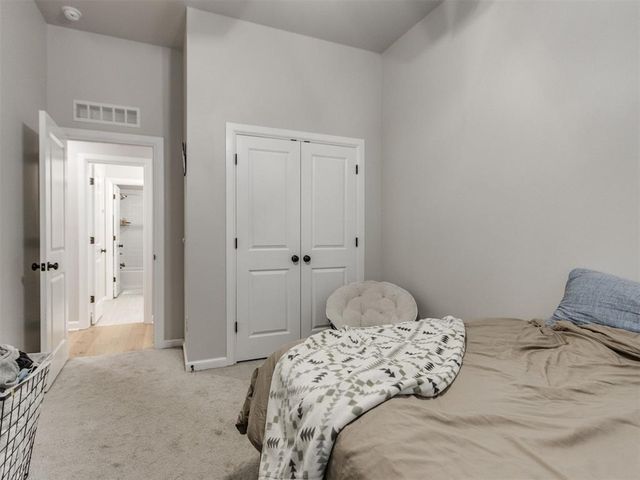 10516 NW 33rd Place, Yukon, OK 73099